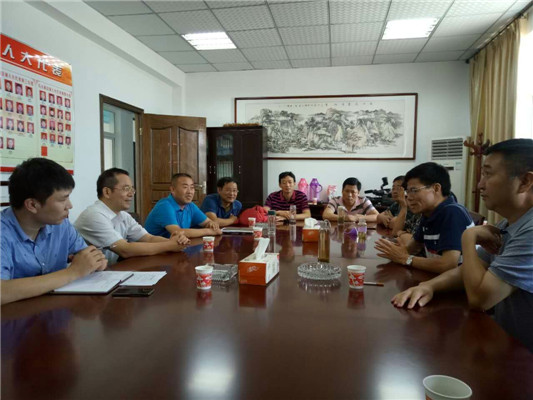 20170817171322323437.jpg 座谈会.jpg