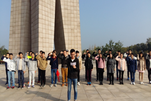 20161104221145716657.png 图片3_副本.png
