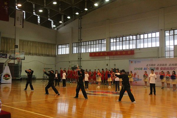 20161017091548620479.jpg 双节棍.jpg