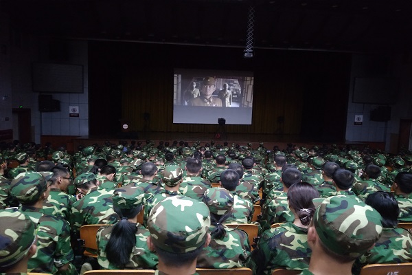 20180904131751739007.jpg 观影.jpg