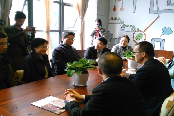 20160328160419184447.jpg 俞敏洪2.jpg