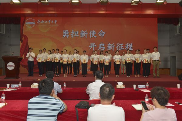 20180711080527618497.jpg 赠书_副本.jpg