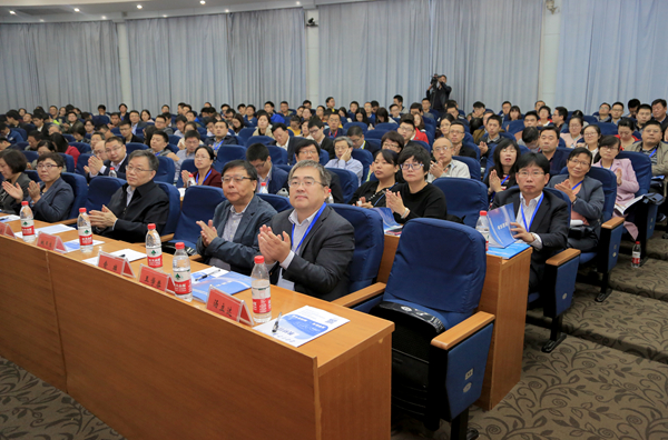 20171025082727624903.jpg 会场.jpg