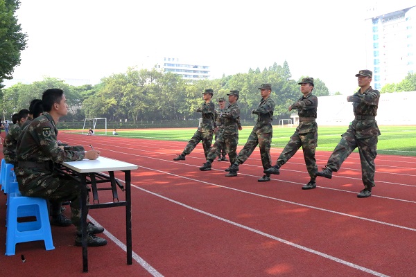 20160630092549253780.jpg 队列考核.JPG