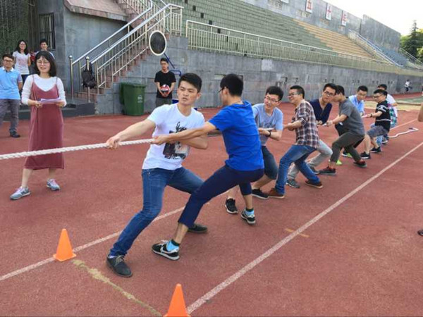 20170515155941666220.jpg 拔河2_副本.jpg