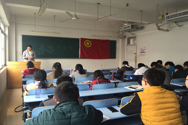 五四评优照片 (2)_副本.jpg