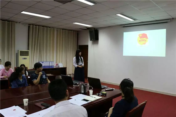 20160527131554117416.jpg 数学学院成功举办团学组织换届答辩暨工作研讨会2.jpg