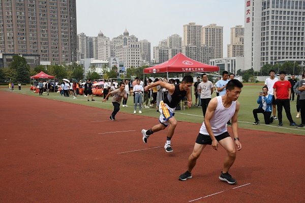 20190926113612338613.jpg 化学与化工学院成功举办第五届运动会03.JPG