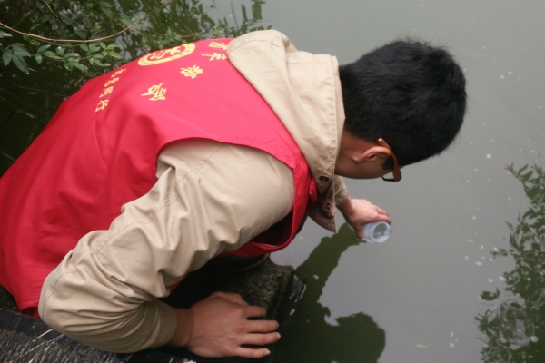 20171127090501875560.jpg 实践活动2.jpg