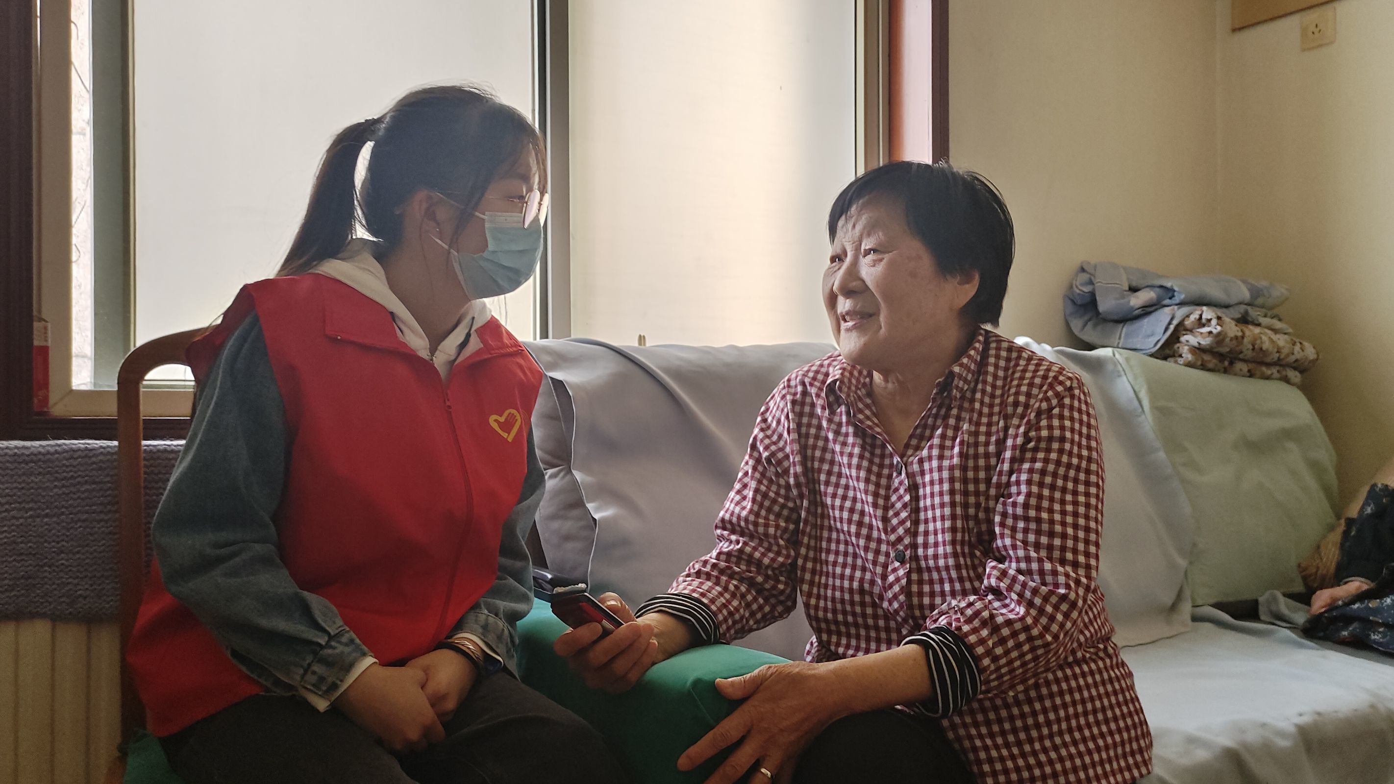 电气与自动化工程学院开展‘熠’暖桑榆敬老志愿服务活动-合肥工业大学新闻网