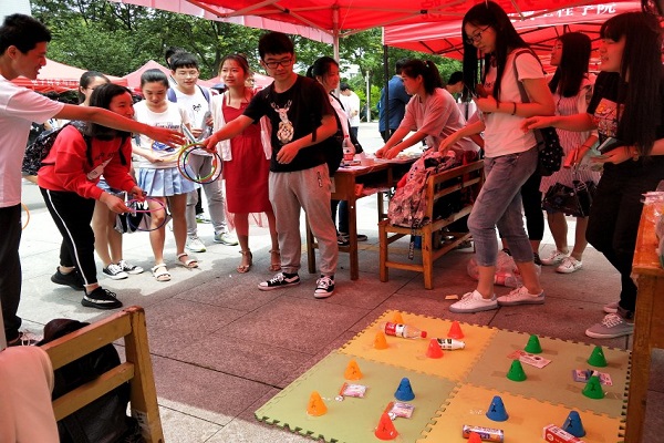 20180525152956709727.jpg 525心理月1.jpg