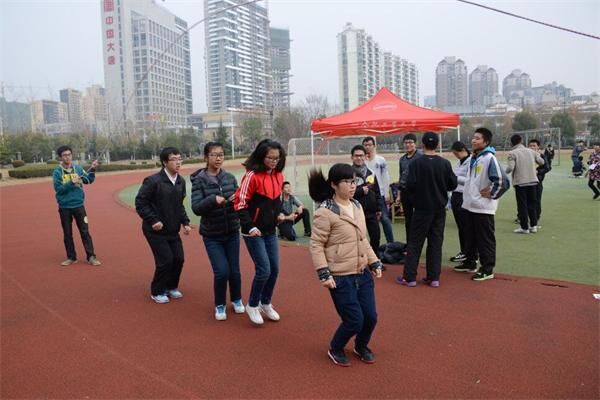 20151214101952686625.jpg QQ图片20151214101930.jpg