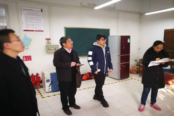 20171227104438628290.jpg 安全检查2_编辑.jpg