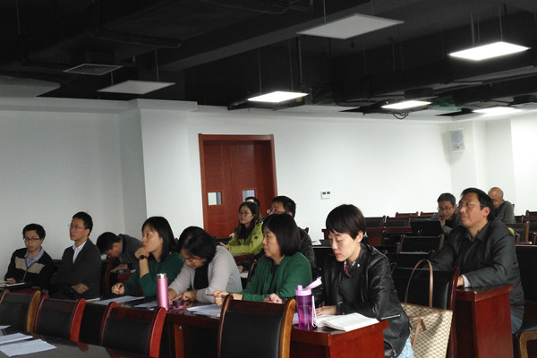 20171108095247368787.jpg 评委图_副本.jpg